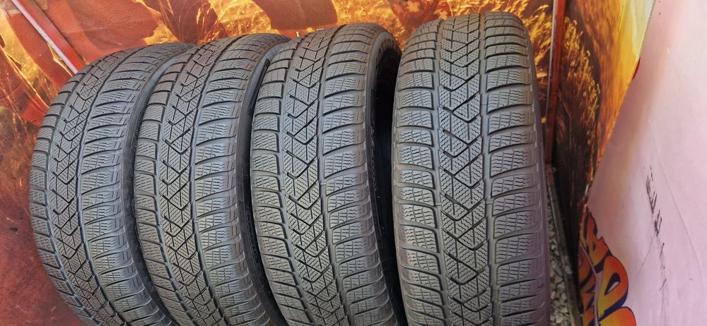 Set 4 Anvelope Pirelli 225 60 R18 M+S. Dot 2019