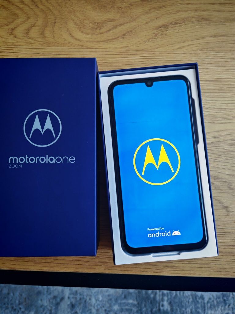 Motorola one zoom