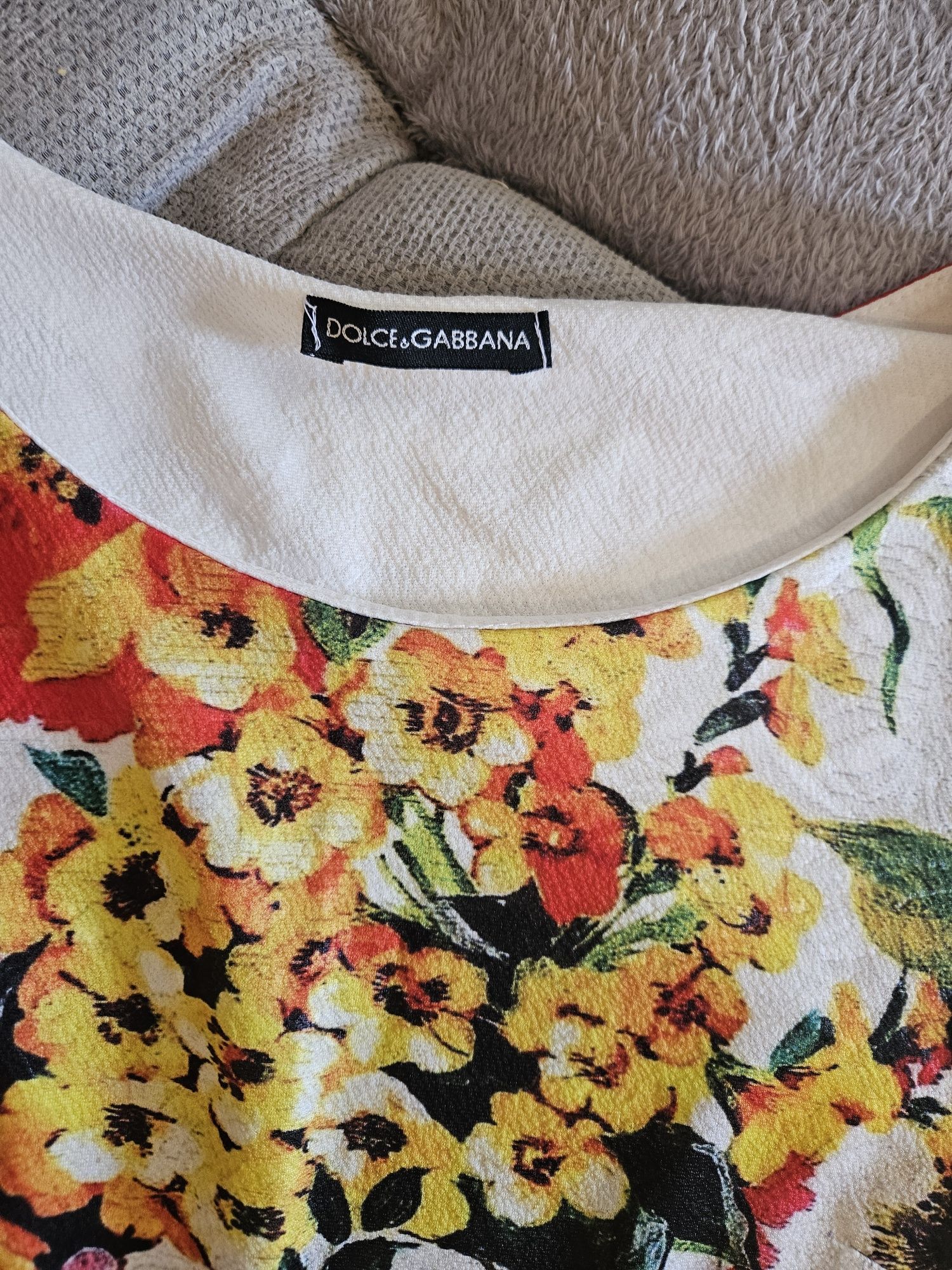 Страхотна рокля Dolce Gabbana
