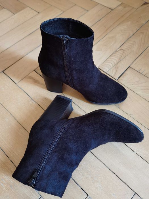 Ghete, piele întoarsă, mărimea 35