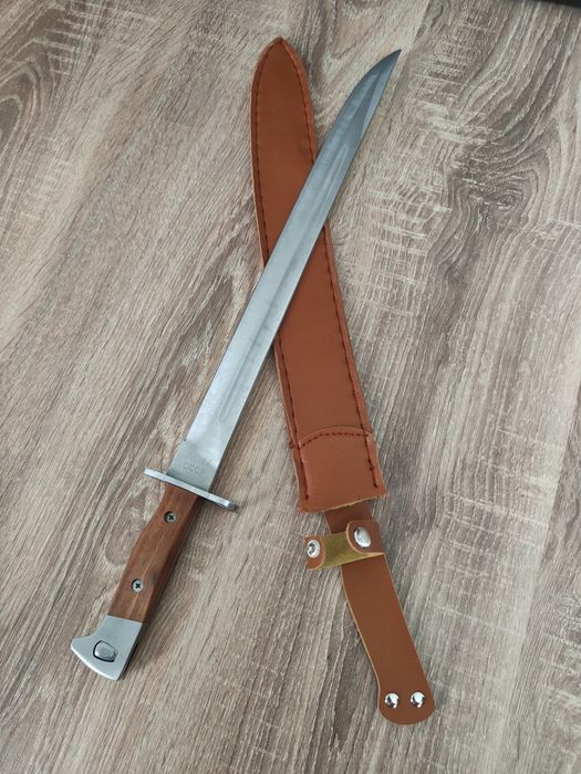 Maceta 50 cm - Baioneta Ak47 + husa piele maro