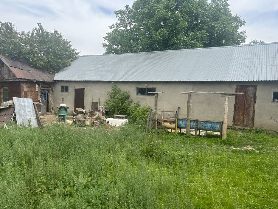 Земельный участок с новым сараем