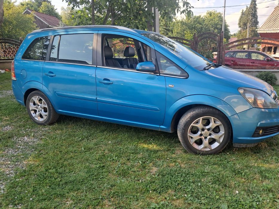 Opel zafira 1.9,150 cai