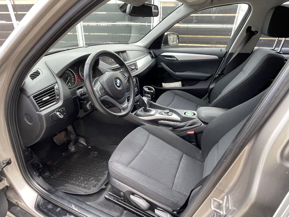 BMW X1  xdrive 218cp 4x4 25d