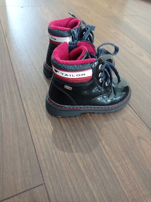 Детски боти 23 номер