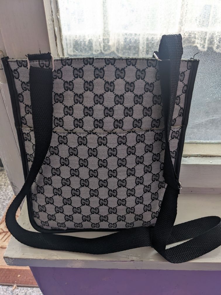 Оригинална чанта Gucci
