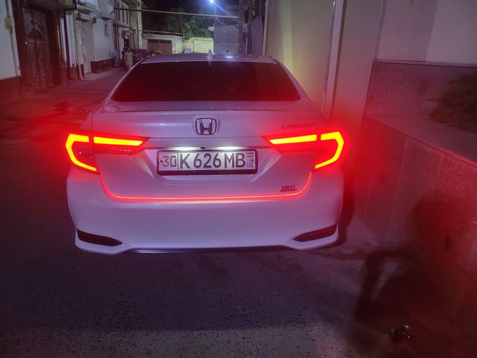 Honda crider alo holatda