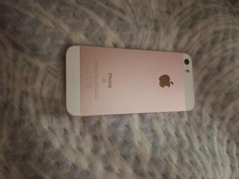 Iphone se (айфон се)
