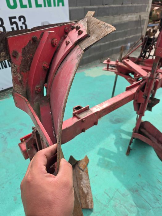 Plug Steeno reversibil hidraulic 1 furtun 2 brazde