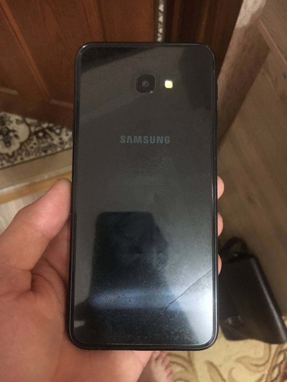 Samsung Galaxy J4 plus