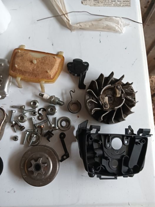 Toate de la un Stihl 181 c