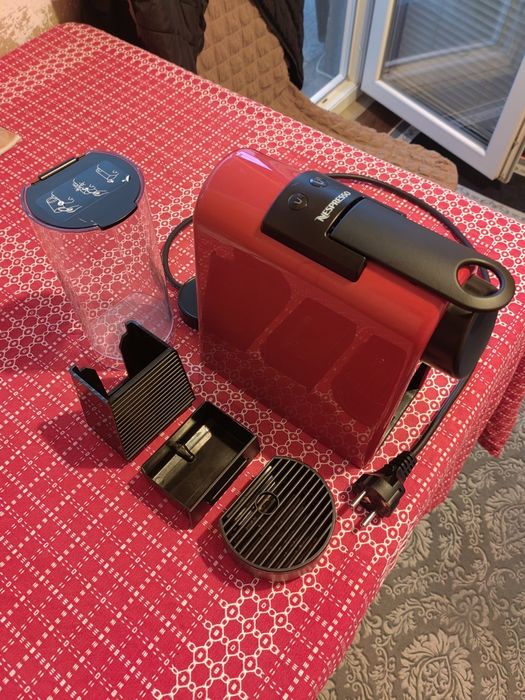 Кафе машина Nespresso