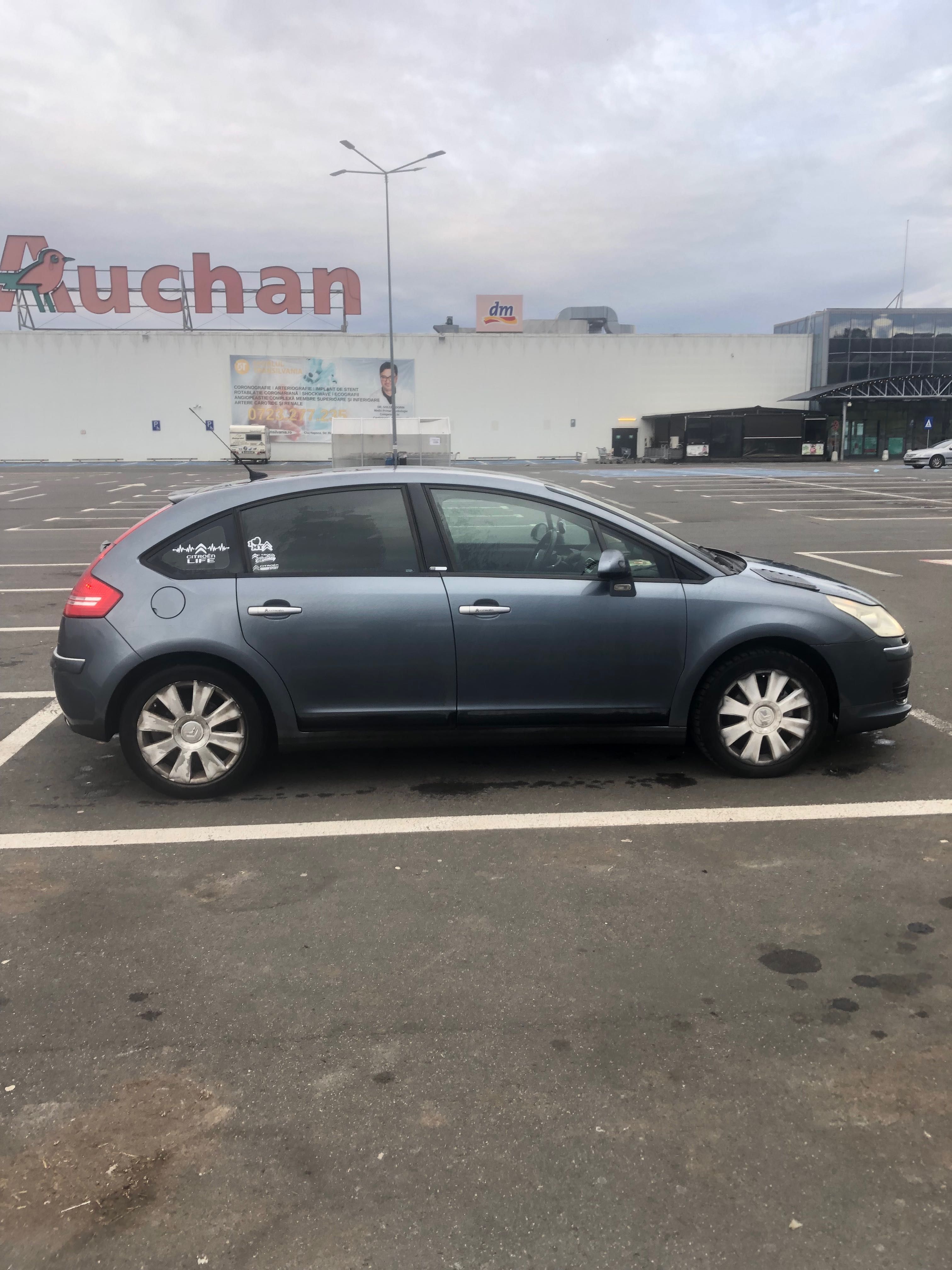 Vând Citroen C4 1.6