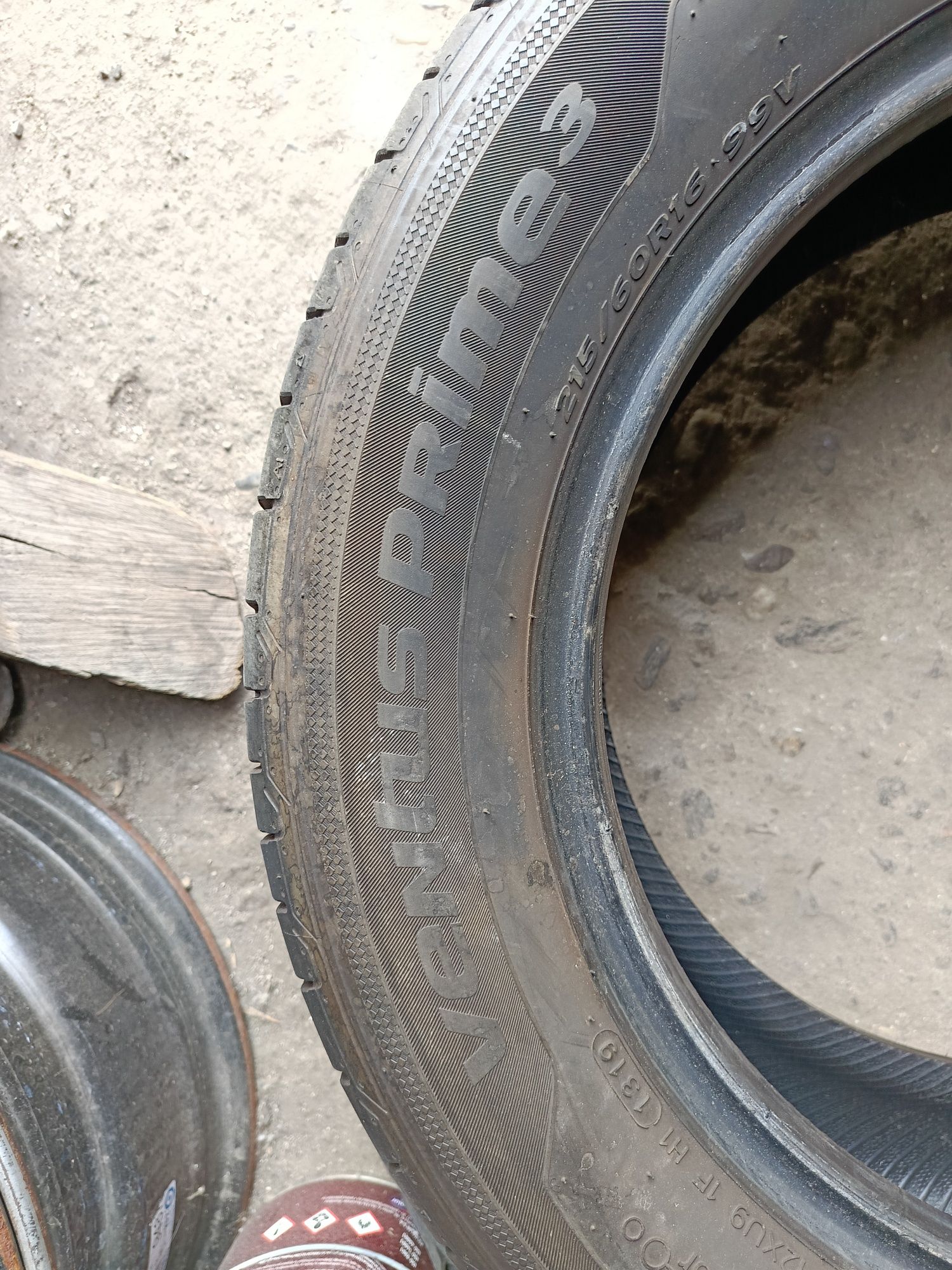Летни гуми -16цола -215/60-1бр.-65лв."HANKOOK"