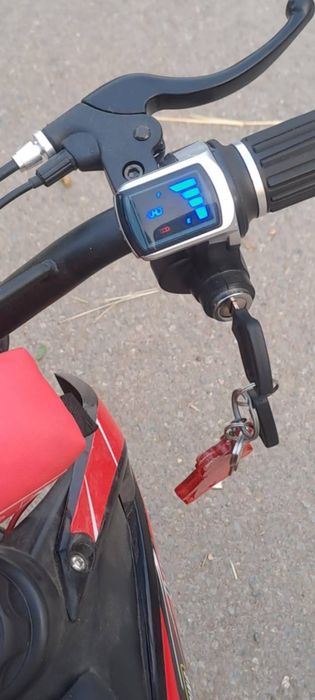 Електрически скутер