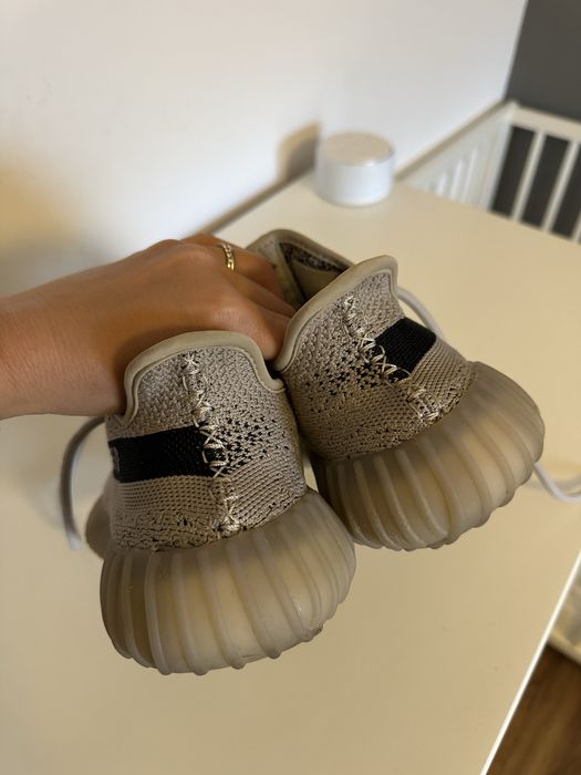 Adidas Yeezy Stare Excelenta
