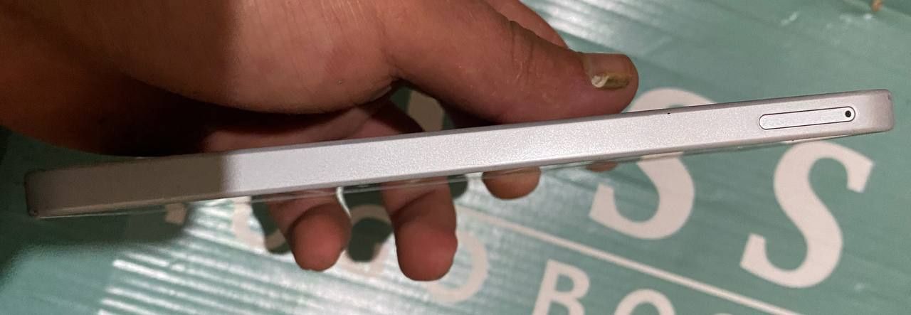 Samsung A 16 smartfon