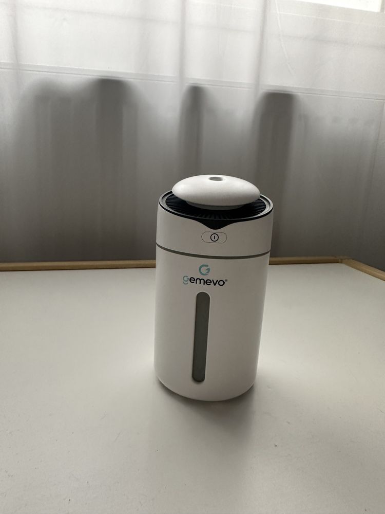 Umidificator de aer Ultrasonic Gemevo cu Difuzor aromaterapie, Alb