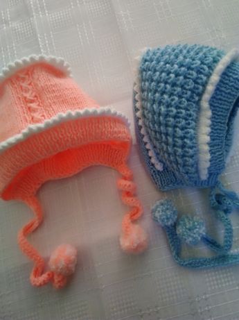 Бебешка шапка, терлички и ръкавички
