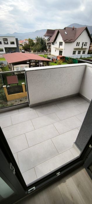Inchiriez apartament nou cu 2 camere