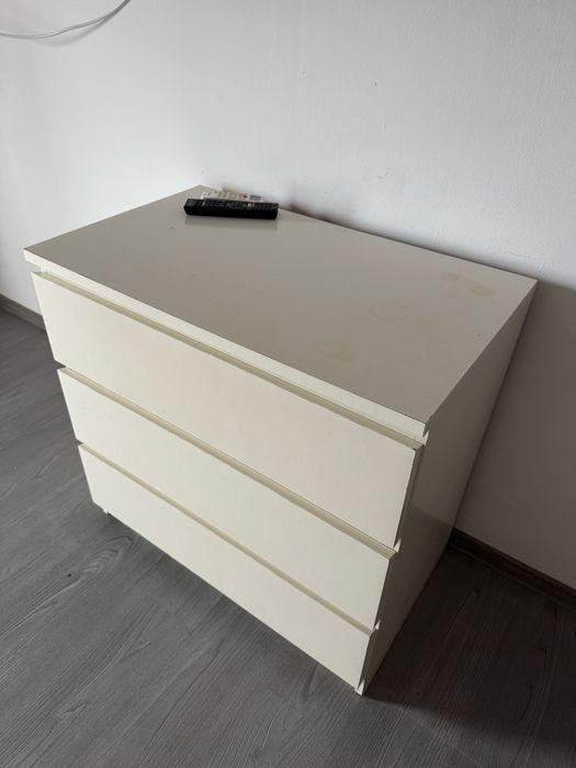 Pat + noptiere si comoda