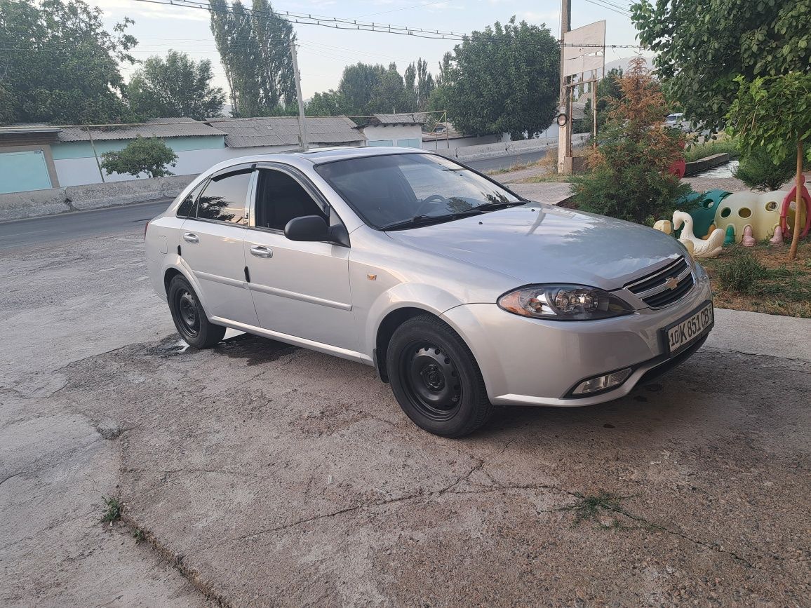Laseti 3 pazitsa avtamat