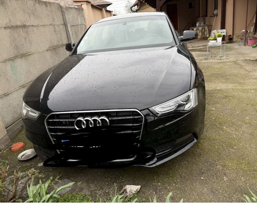 Dezmembrez Audi A5 Facelift 2.0 Tdi 177 Cp S-line CGLC/PCG