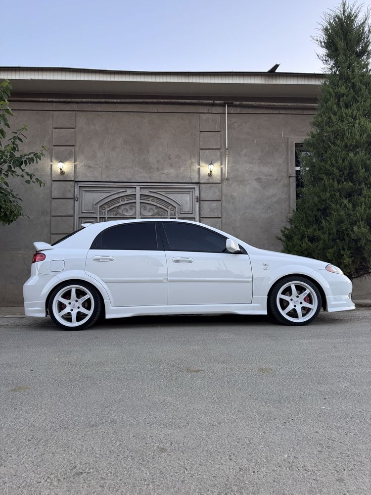 Lacetti Hatchbeck