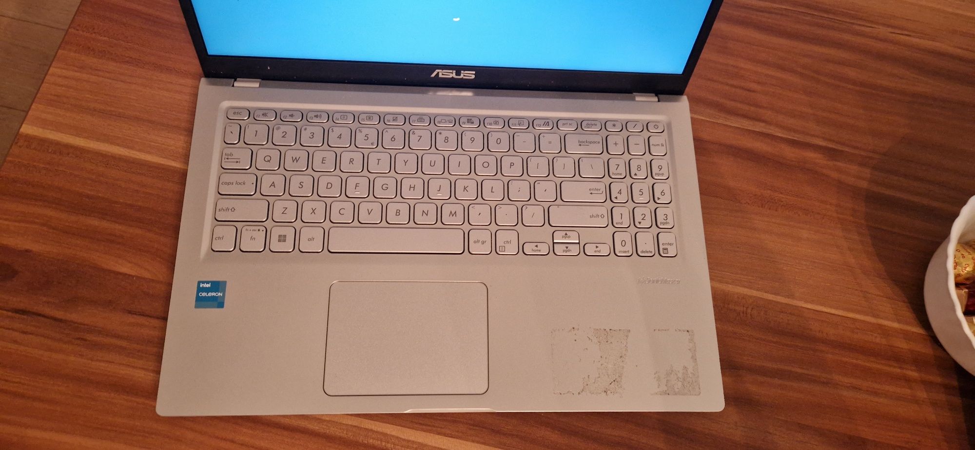 Laptop Asus X515