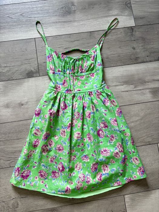 Rochie verde cu flori Zara marimea xs
