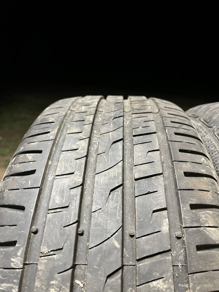 Cauciucuri vara Barum; Lampa stop central Audi A4 B7