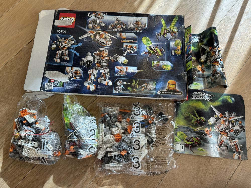 Lego galaxy squad