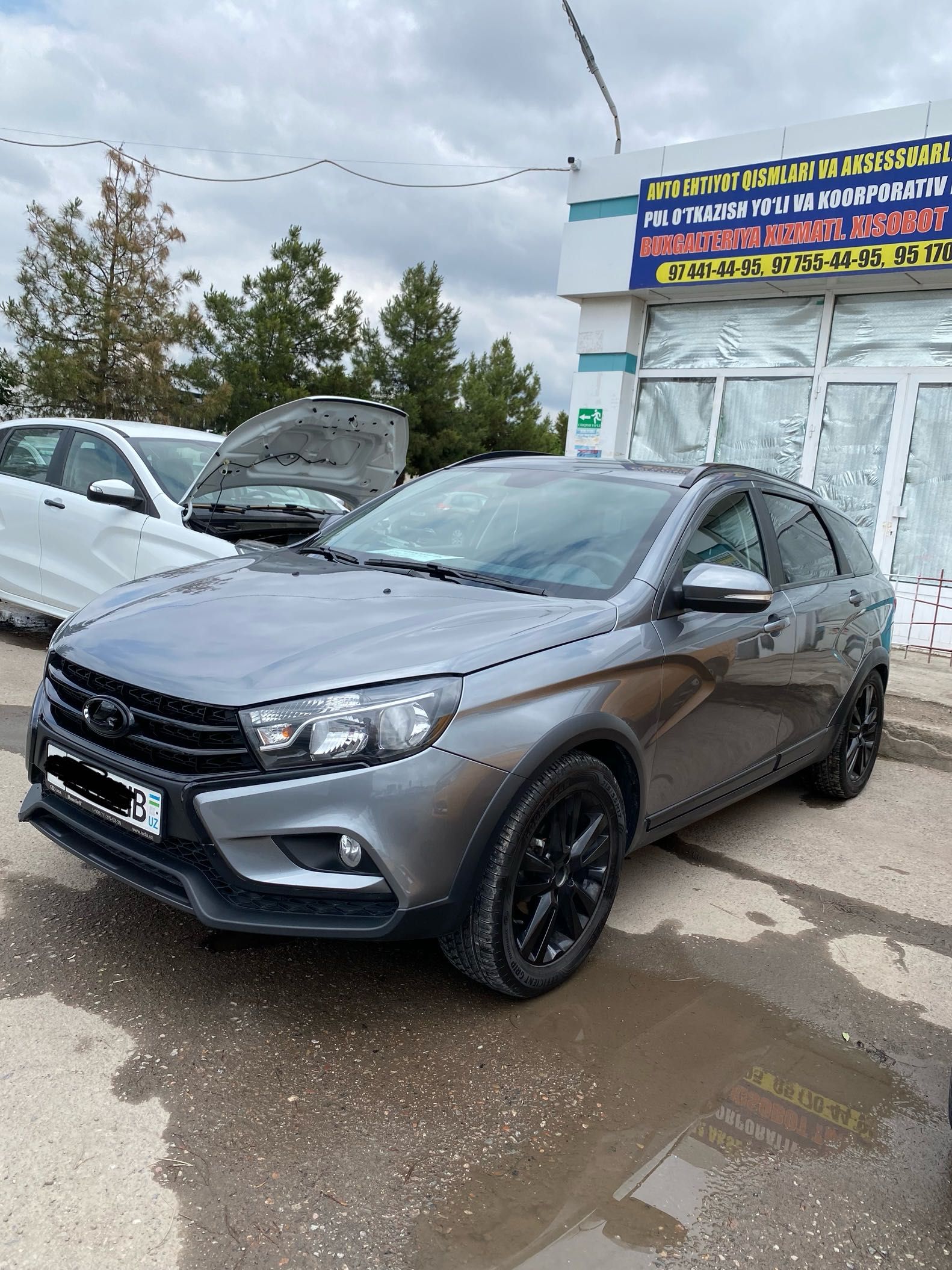 Lada vesta sw cross