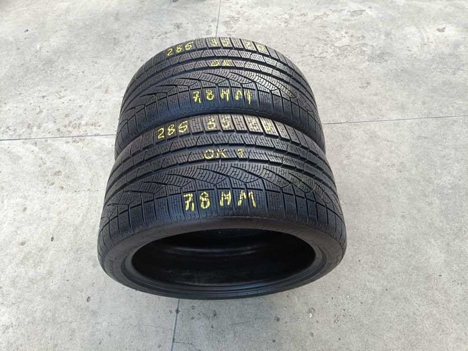 Doua anvelope iarna 285 35 20 pirelli sottozero 2 profil de 7,8 mm