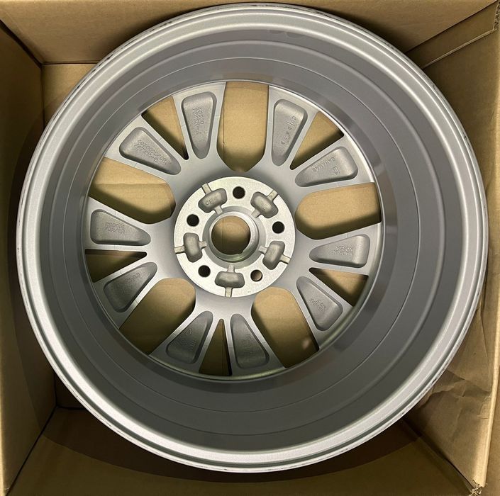 Set 4 Jante Aliaj ORIGINALE ET35 5x114.3 R17 Bahamas Megane Renaut
Set