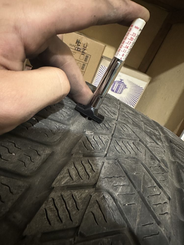 225/40/19 и 255/35/19 pirelli sotto zero 3