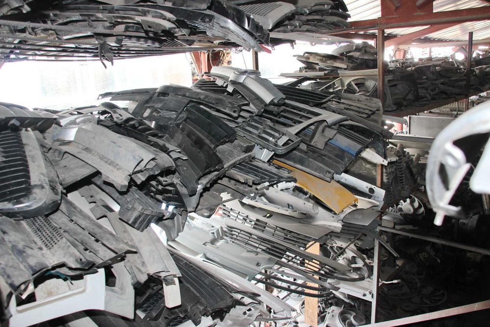 маска и предна решетка / маски и решетки  за автомобили и джипове