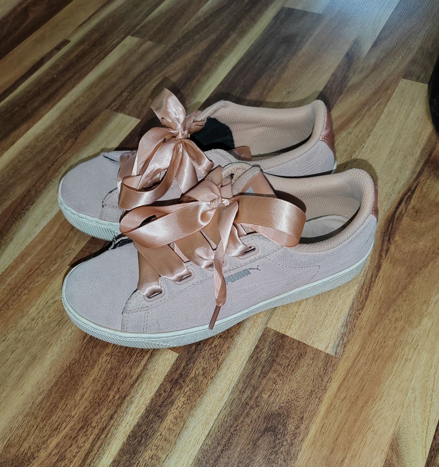 Сникеры Puma оригинал 37-38р кроссовки кеды