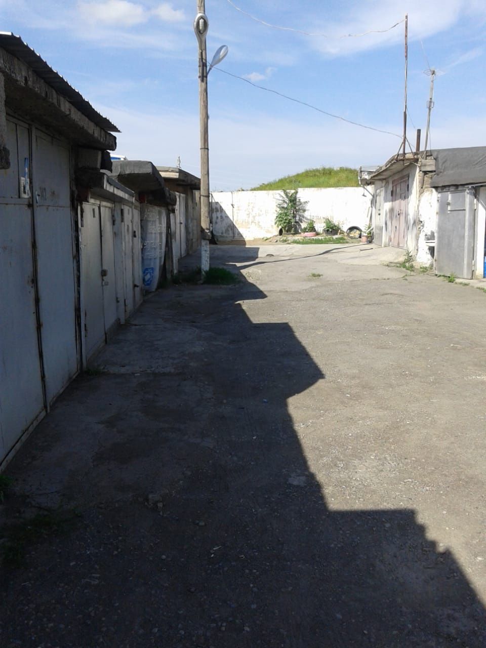 Продам гараж в микрорайоне Север
