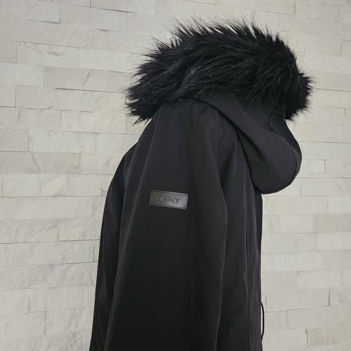 DKNY дамско яке размер S