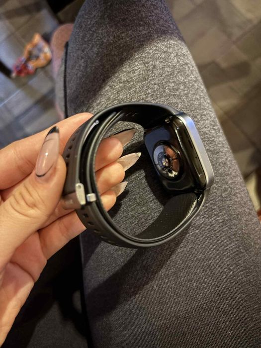 Смарт часовник HUAWEI D2