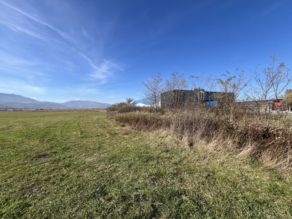 Teren intravilan 2,8 ha de vanzare in Talmaciu zona La Fantana