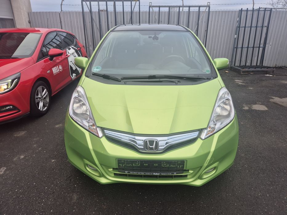 Honda Jazz 1.4 benzina Hybrid Cutie Automata