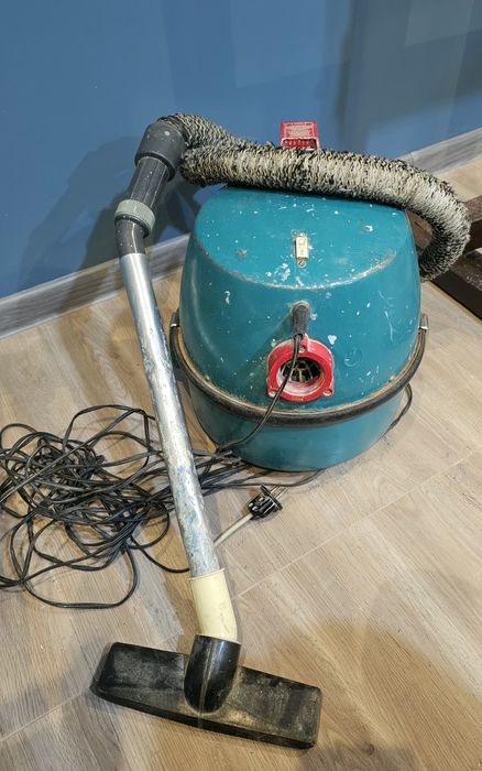 Пылесос сотилади рабочи