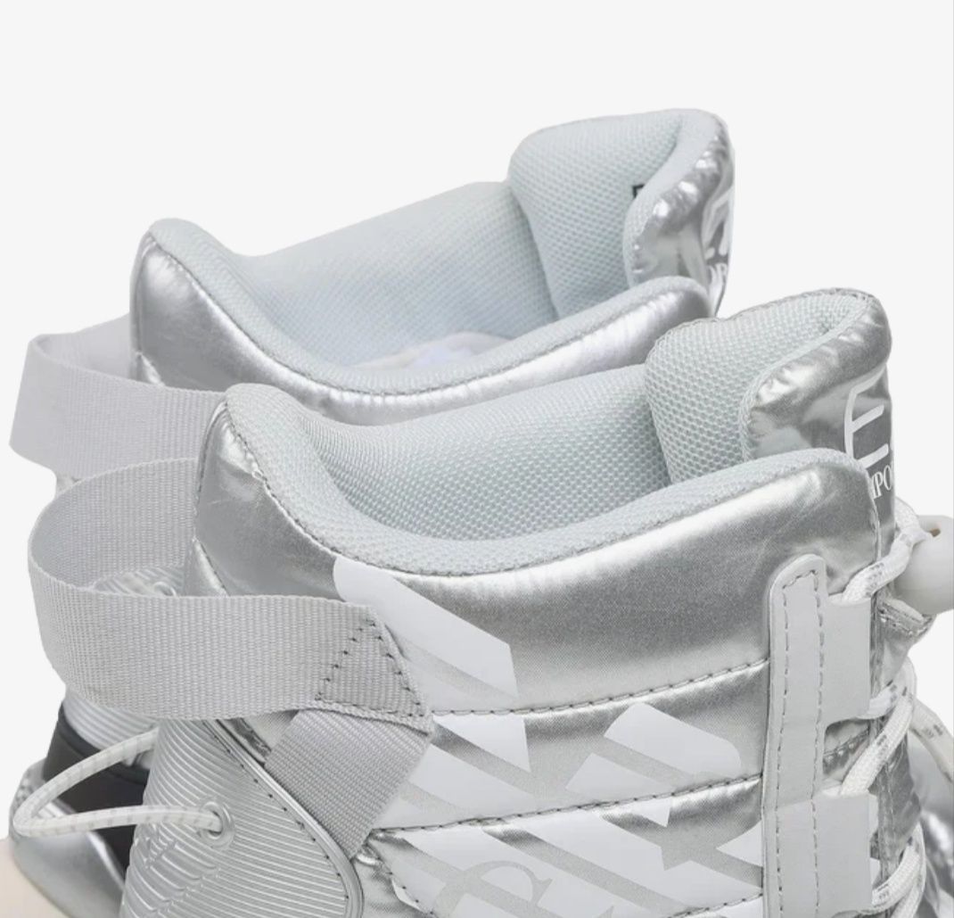 Оригинални апрески на EA7 Emporio Armani. 37 1/3