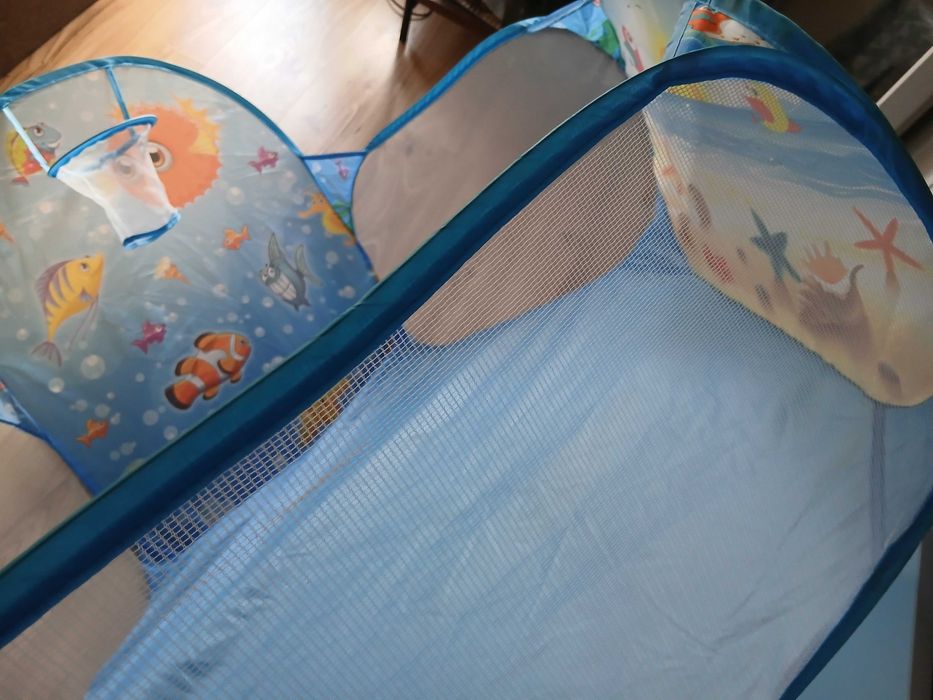 Почти нова бебешка кошара