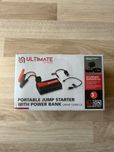 ЧИСТО НОВА Преносима стартова батерия за кола и Power bank