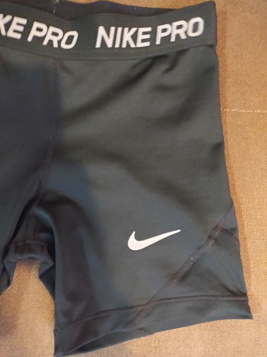Клин Nike S размер