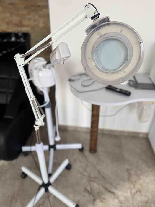 Vaporizator cu lupă de marire