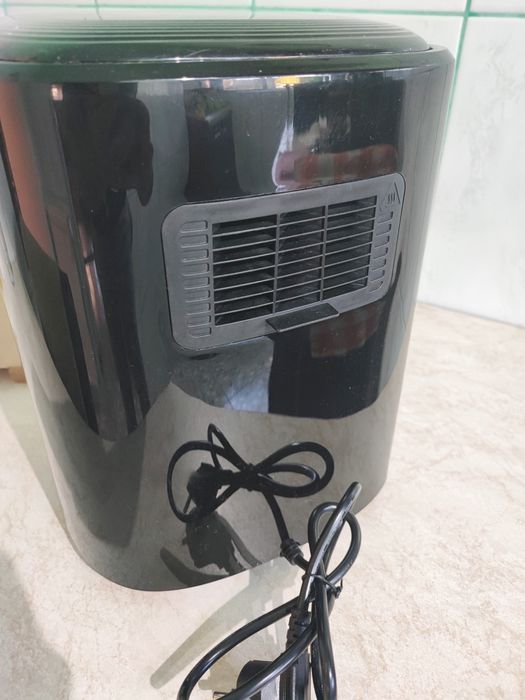 Friteuza digitala fara ulei Star-Light Airfryer 1700W